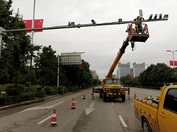 2020年樂(lè)至信號(hào)燈、電子警察安裝項(xiàng)目